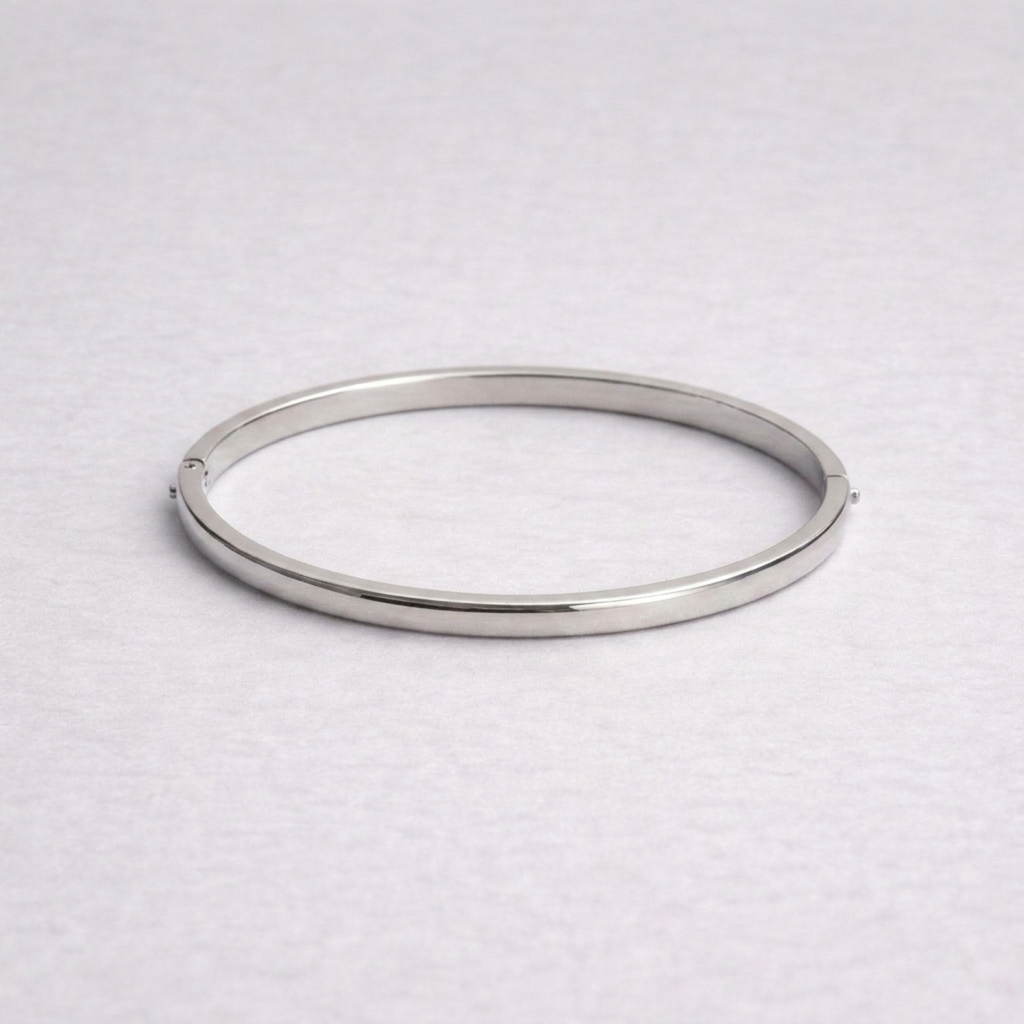 Minimalist bracelet