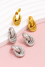 Load image into Gallery viewer, Twist knot studs
